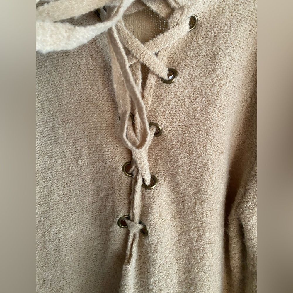 Lovers + Friends Sweater Dress Size Small Suki Tie Back taupe NWT - Picture 4 of 11